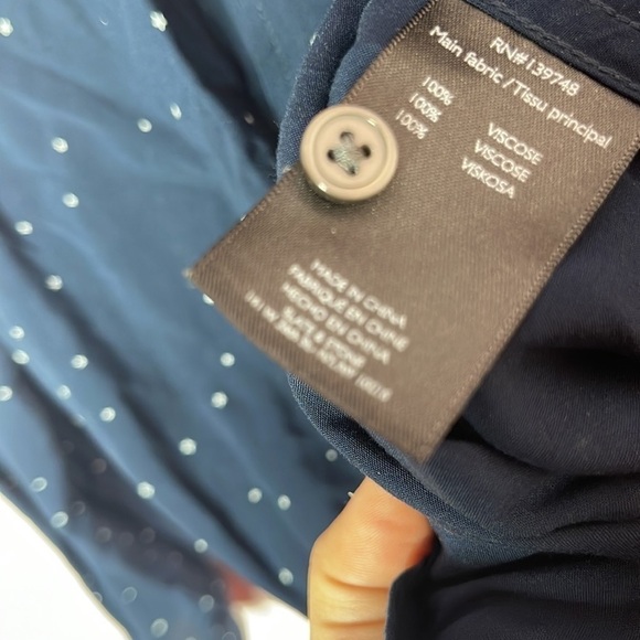 🆕 SLATE and STONE mens button up navy blue with star design size Medium - Picture 3 of 3